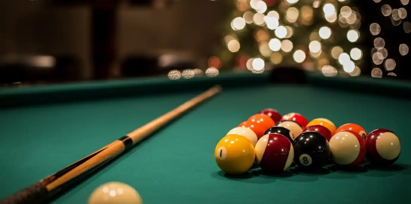 xmas-pool-table